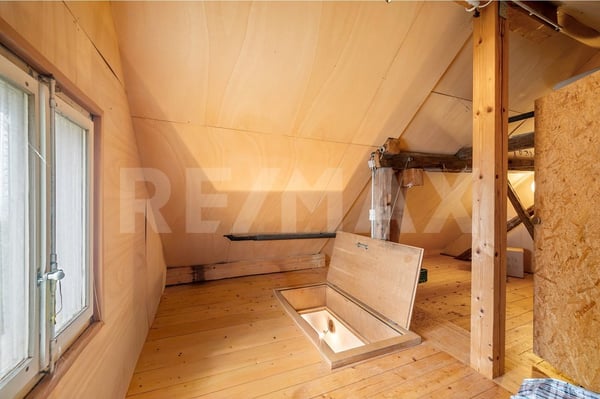 Découvrez cette charmante maison mitoyenne avec vue imprenable sur les Préalpes ! 12