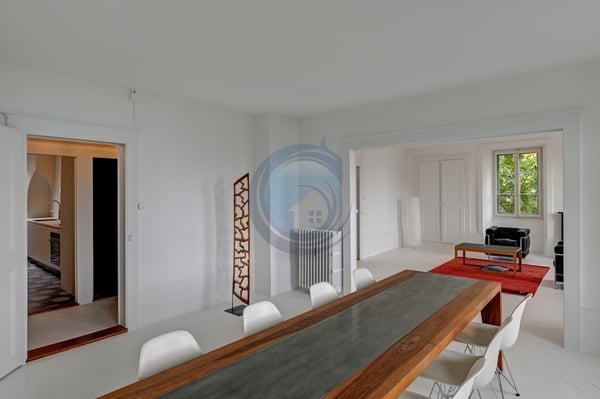 MAGNIFIQUE APPARTEMENT DE 7,5 PIÈCES AVEC VUE SUR LE LAC 1