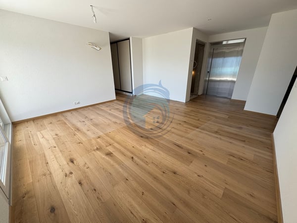 APPARTEMENT NEUF DE 4,5 PIÈCES AVEC VUE PANORAMIQUE SUR LE LAC 4