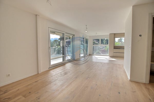 APPARTEMENT NEUF DE 4,5 PIÈCES AVEC VUE PANORAMIQUE SUR LE LAC 4