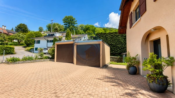 CHARMANTE PROPRIÉTÉ SISE AU SEIN D'UN QUARTIER RÉSIDENTIEL PRISÉ ! 5