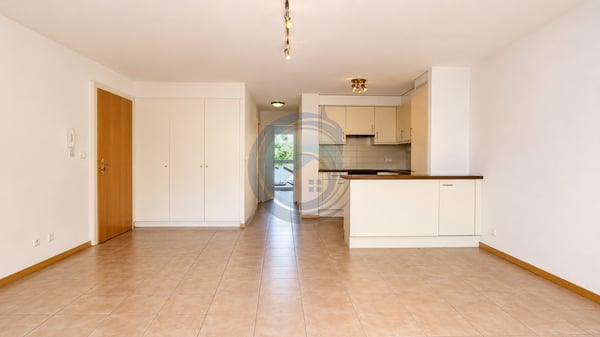BEL APPARTEMENT TRAVERSANT DE 3,5 PIÈCES AVEC JOLI BALCON 5