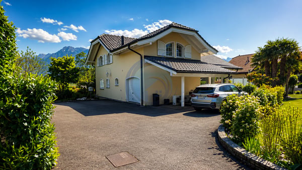 CHARMANTE VILLA INDIVIDUELLE DE 6,5 PIÈCES AVEC CACHET ET PISCINE 2
