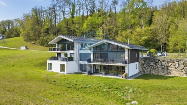 Spacieux Appartement de 4.5 Pièces en Rez-de-Jardin 2
