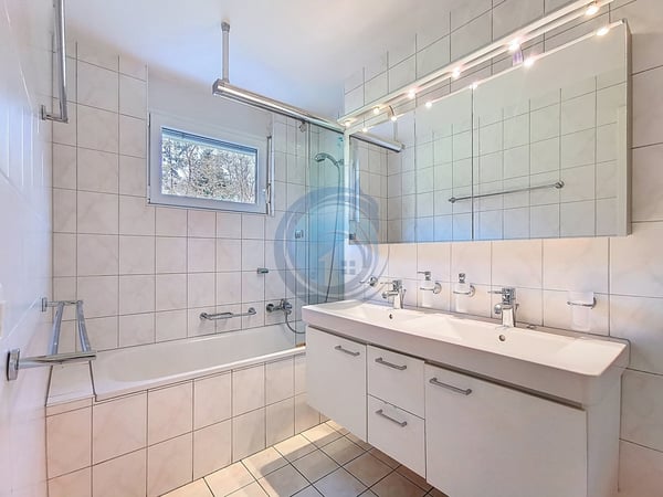 DUPLEX MODERNE DE 3,5 PIÈCES A TAVEL/CLARENS 9
