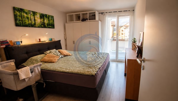 BEAU DUPLEX D'ANGLE DE 4,5 PIECES AVEC TERRASSE ET JARDIN PRIVATIF 3
