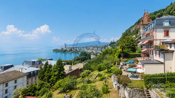 MAGNIFIQUE APPARTEMENT DE 3.5 PIÈCES AVEC VUE SUR LE LAC 13