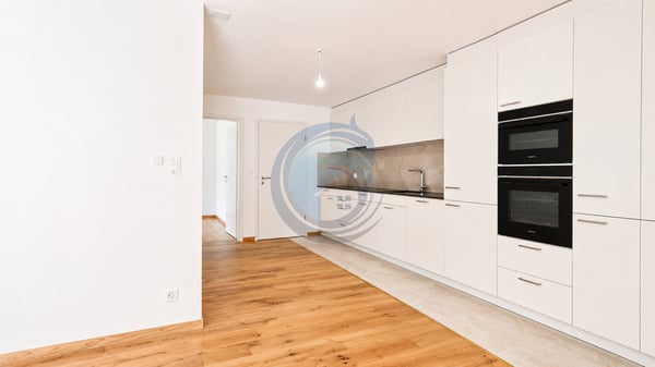 BEL APPARTEMENT NEUF AU REZ-DE-CHAUSSÉE 7
