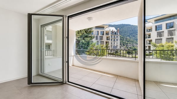 APPARTEMENT MODERNE DE 3,5 PIÈCES À MONTREUX 2