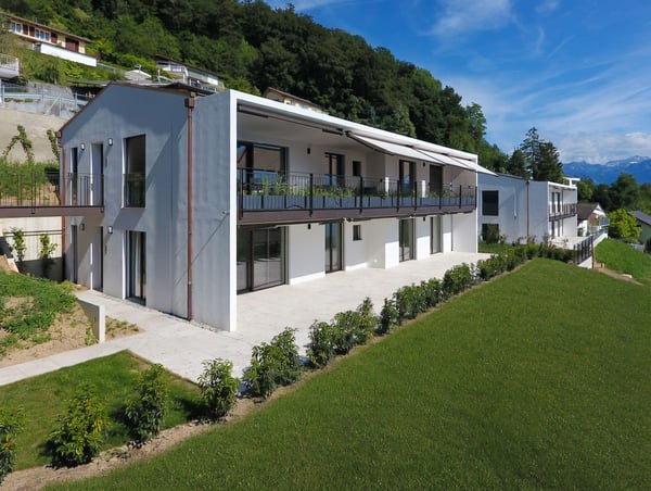 Superbe vue sur le lac - avec terrasse et jardin 2