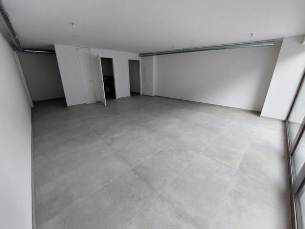 Surface commerciale située au centre-ville 3