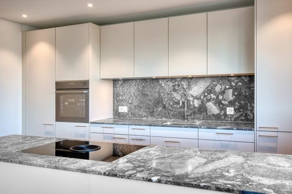 NEUBAU - 3.5 Zimmer-Wohnung mit 310 m2 Gartenanteil 2