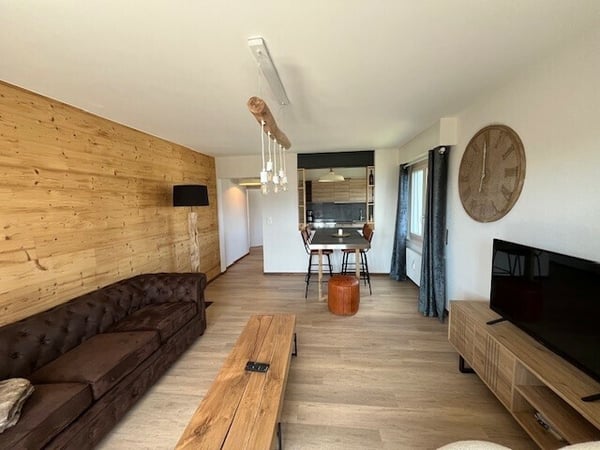 Armorial, 1 pièces, 1ème étage 3