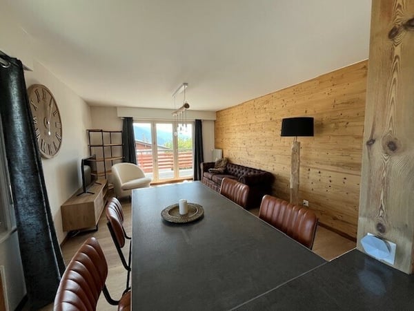 Armorial, 1 pièces, 1ème étage 5