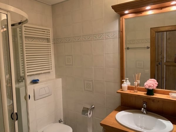 Continental, 5 pièces, rez-supérieur 11