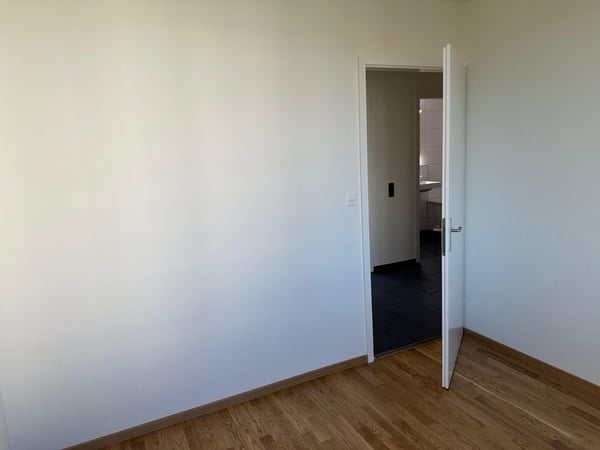 Erstvermietung: Frisch renovierte 6.5-Zimmer-Maisonettewohnung mit zwei Terrassen 9