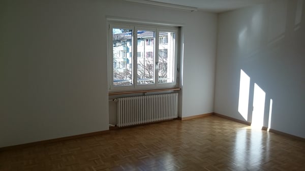 Helle 1-Zimmer-Wohnung mit Balkon in Bern-Bümpliz 7