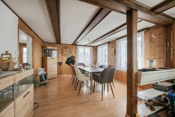 Charmante 4-Zimmer Maisonette Wohnung 2