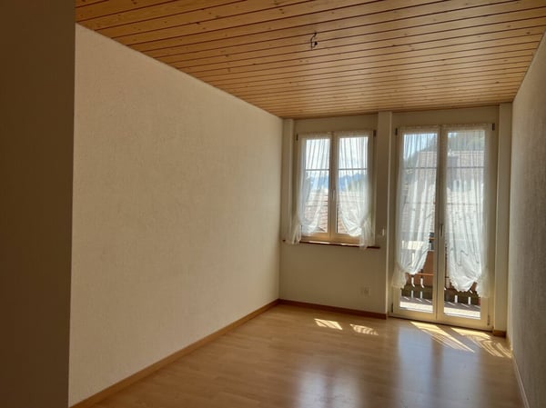 4.5-Zimmerwohnung 1. OG mit Seesicht im Zentrum von Beatenberg 6