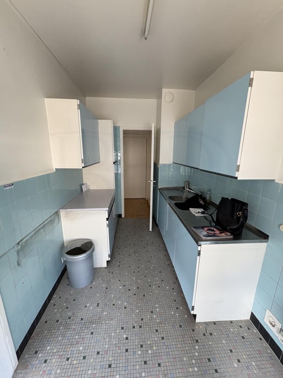 Bureau d'environ 61 m1 au 5ème étage 5