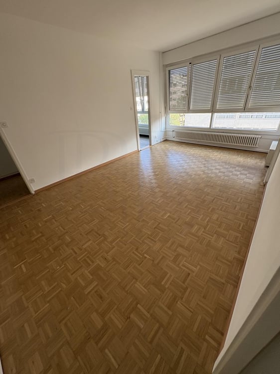 Bureau d'environ 61 m1 au 5ème étage 2