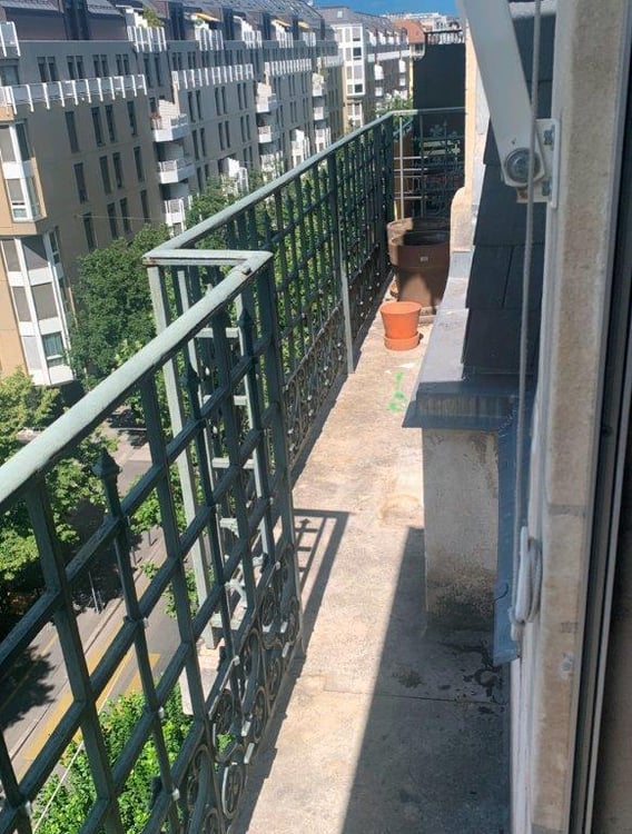 Appartement meublé de 1 pièces au 5ème étage 2