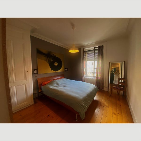 Appartement meublé de 1 pièces au 5ème étage 12