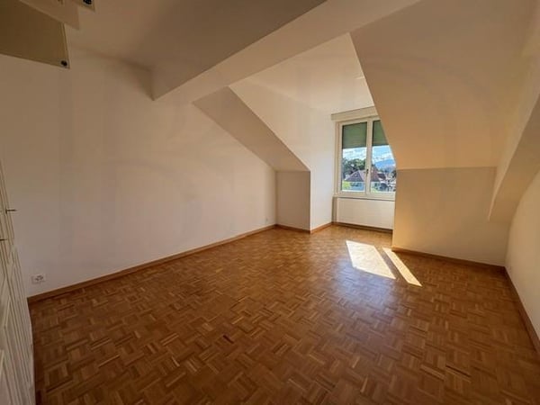 Appartement de 5 pièces au 5ème étage 5