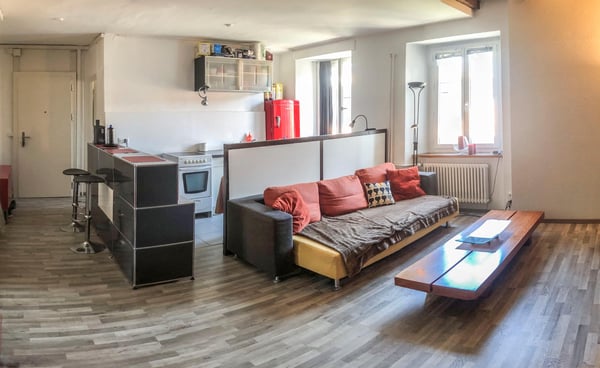 Immeuble de caractère en plein centre-ville 11