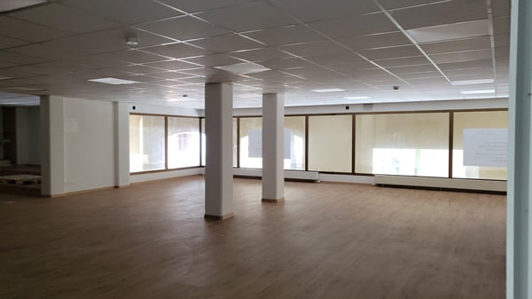 Rue des Moulins 51, Neuchâtel - Lokal von 360m2 renoviert im Jahr 2025 5
