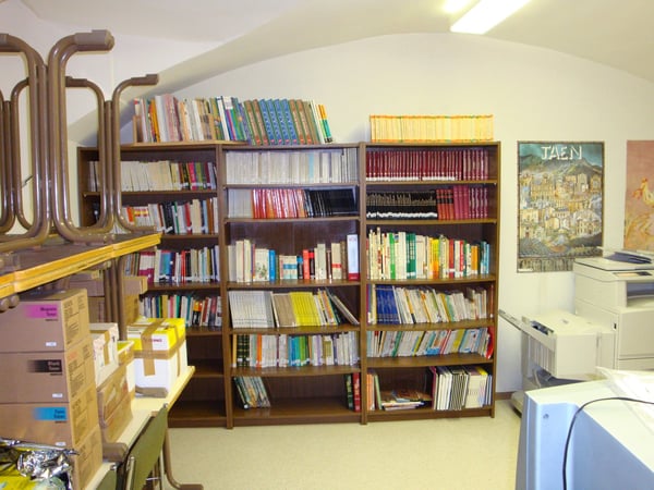 Rue de la Serre 4, Neuchâtel - Local commercial de 4 pièces au rez-de-chaussée 2