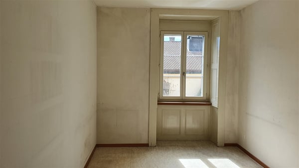 Bureau moderne de 1 pièces au cœur de Neuchâtel 6