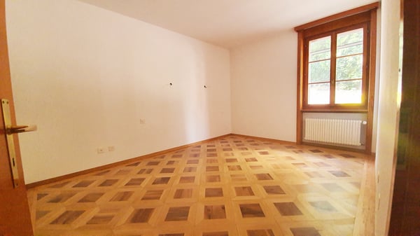 LUSSY-PRÈS-ROMONT - ROUTE DU VILLAGE 21 - BEAU 1.5 PIÈCES AU 7