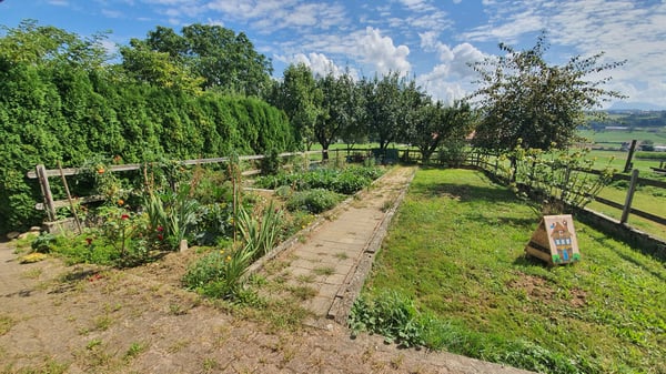 LUSSY-PRÈS-ROMONT - ROUTE DU VILLAGE 21 - BEAU 1.5 PIÈCES AU 11