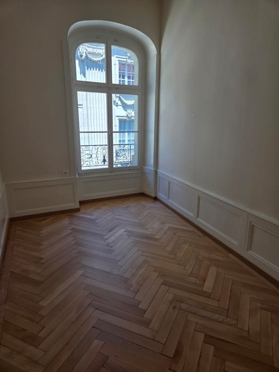 FRIBOURG - RUE DE LAUSANNE 34 - MAGNIFIQUE 5.5 PIECES  RENOVE AU 2EME 8