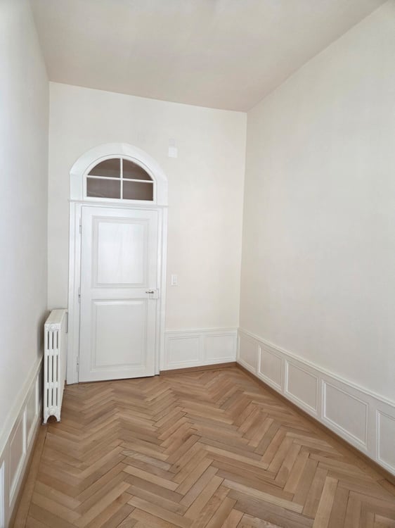FRIBOURG - RUE DE LAUSANNE 34 - MAGNIFIQUE 5.5 PIECES  RENOVE AU 2EME 4