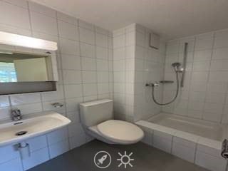 Helle und moderne Wohnung in ruhigem Quartier 3