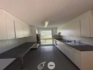 Helle und moderne Wohnung in ruhigem Quartier 4