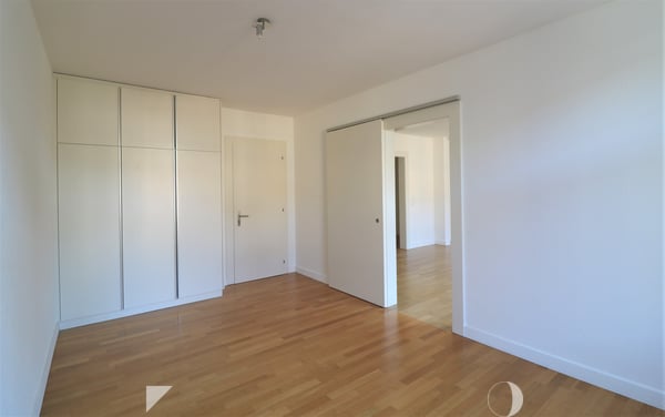 Moderne Wohnung direkt im Zentrum/Appartement moderne en plein centre 3