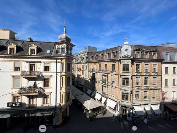 Moderne Wohnung direkt im Zentrum/Appartement moderne en plein centre 1