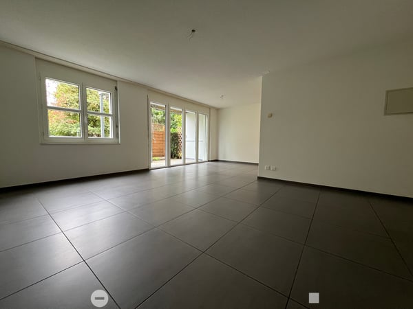 Wohnung mit Gartensitzplatz / Appartement avec terrasse 5