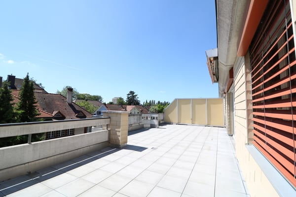 2.5- Zi-Attikawohnung grosser Terrasse / App. attique de 2,5 pièce 6