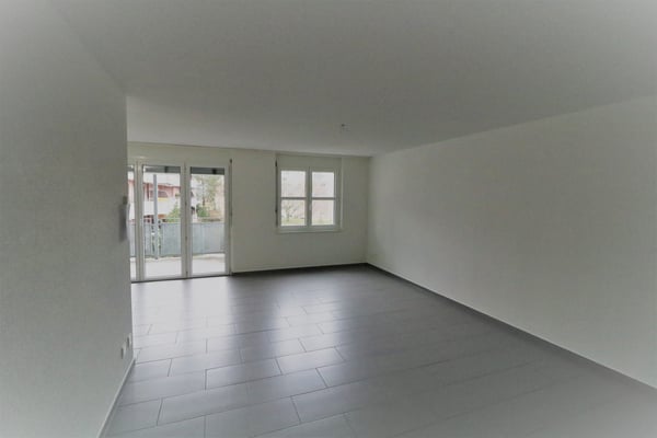 Bel appartement de 3½ pièces / Grosszügige 3½-Zimmerwohnung 4
