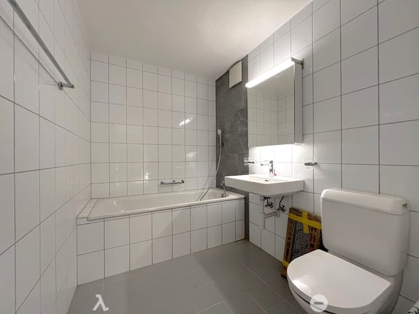 Ruhige 4.5-Zimmer-Wohnung im Grünen / App. calme de 4.5 pièces 3