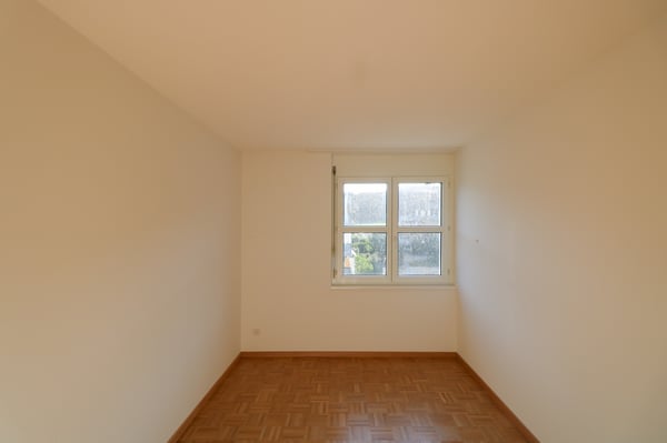 Ruhige 2.5-Zimmer-Wohnung im Grünen / App. calme de 2.5 pièces 10