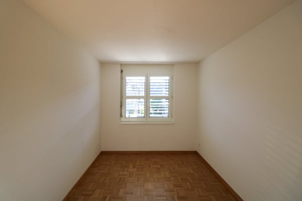 Ruhige 2.5-Zimmer-Wohnung im Grünen / App. calme de 2.5 pièces 9