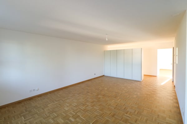 Ruhige 2.5-Zimmer-Wohnung im Grünen / App. calme de 2.5 pièces 6