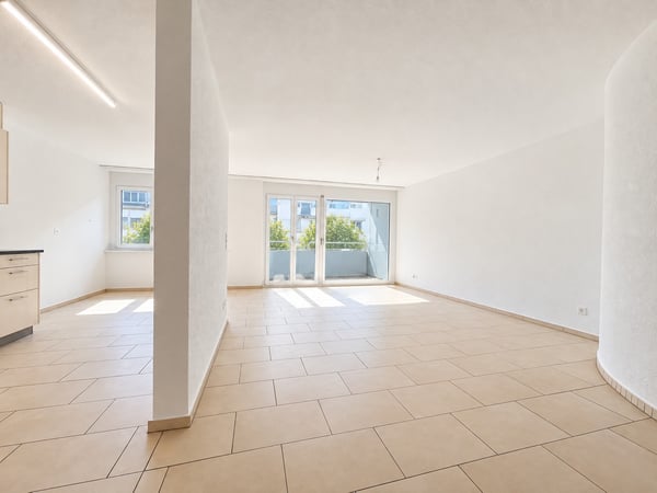App.  2.5 pièces 1-er étage / 2.5-Zimmerwohnung 1. OG 5