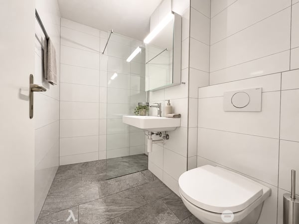 App. 3.5 pièces 1-er étage / 3.5-Zimmerwohnung 1. OG 3