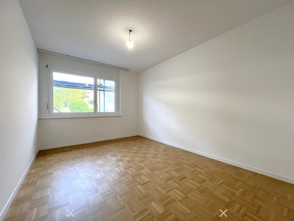 3.5-Zimmerwohnung im Hochparterre / App. 3.5 pièces rez-de-chaussée 6